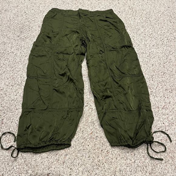 American Eagle Outfitters Pants - American Eagle Baggy Jogger Cargo Pants Sz 12 Short Green Army Casual